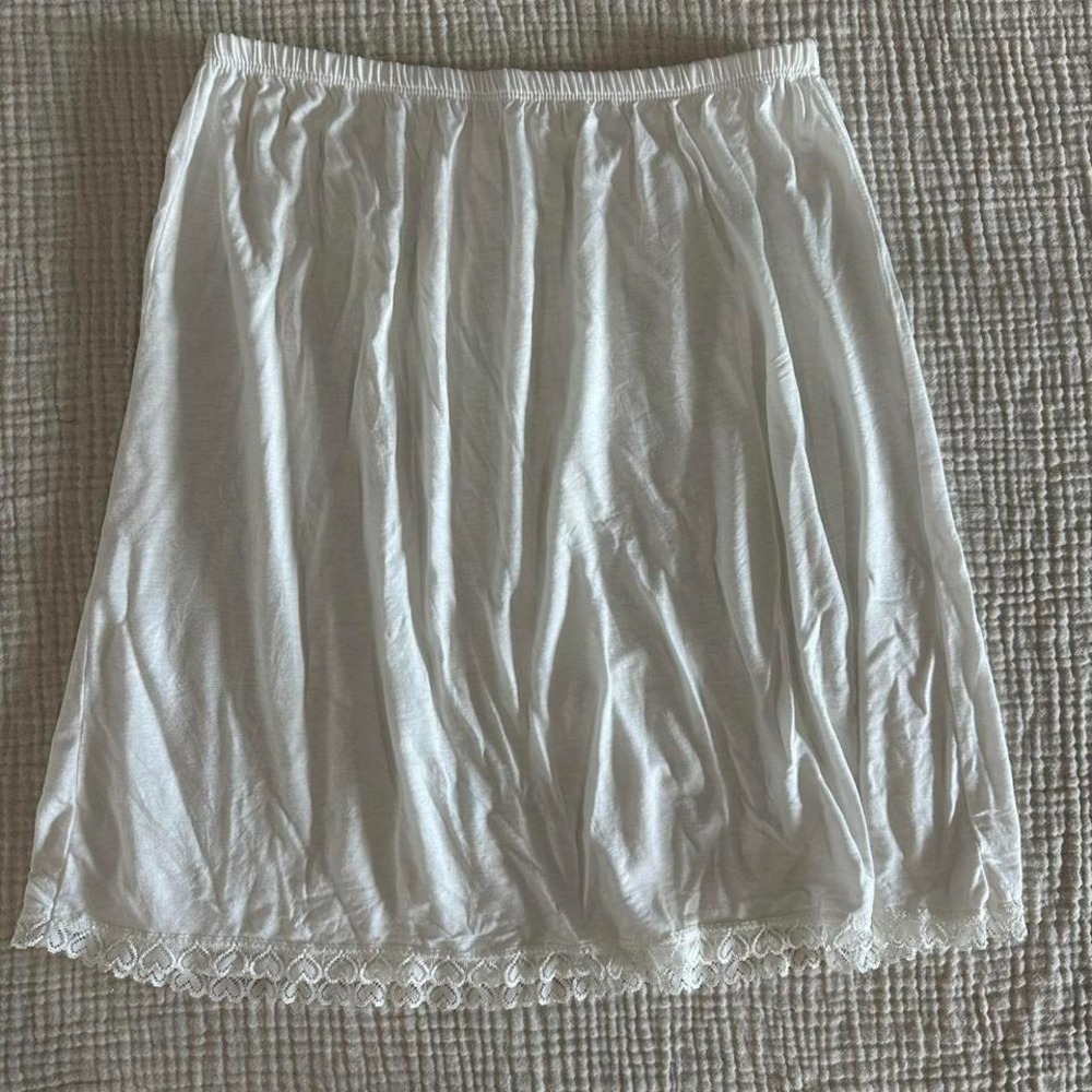 White lace trim slip skirt